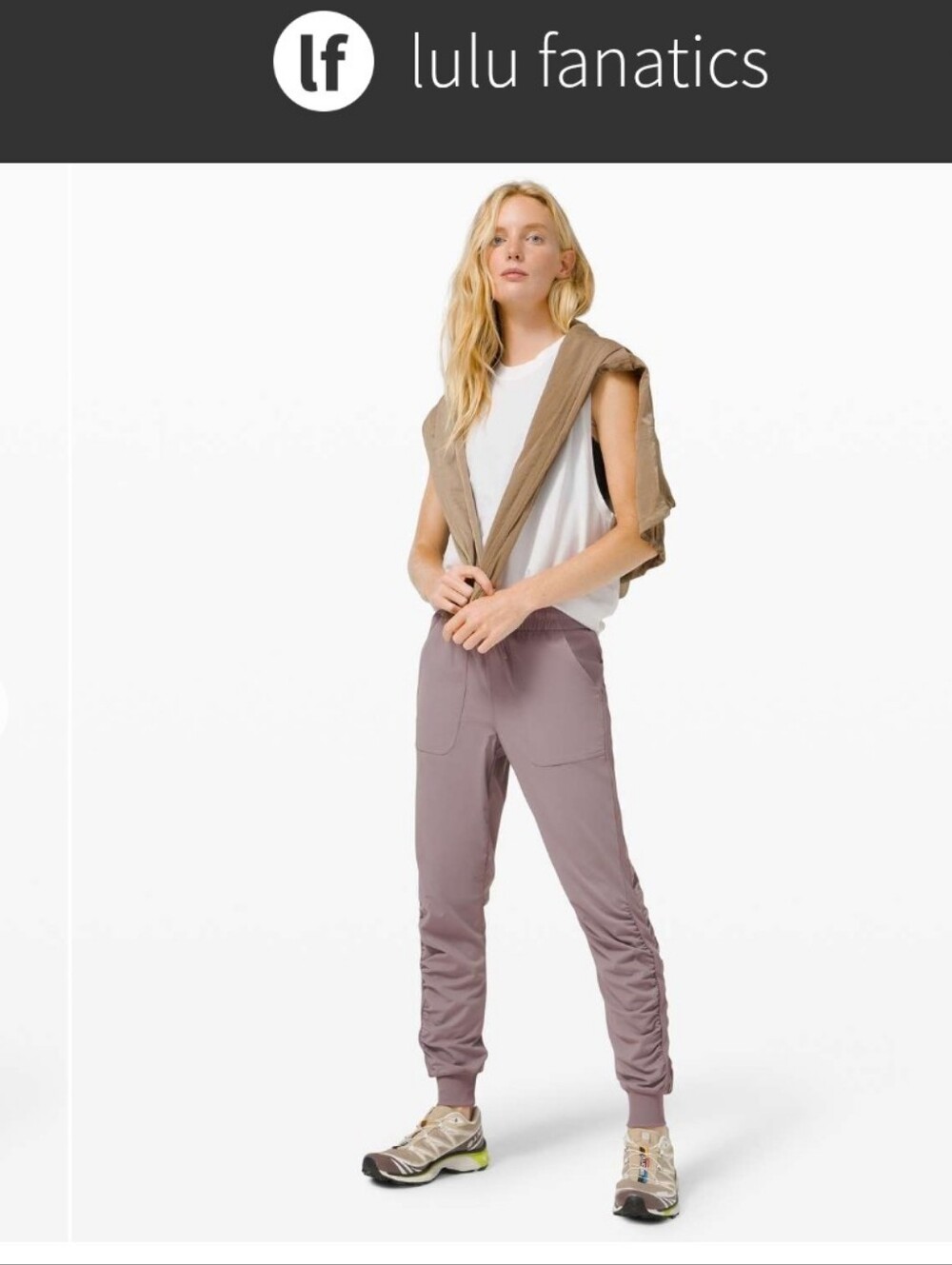 Lululemon Beyond the Studio Jogger
Lunar Rock